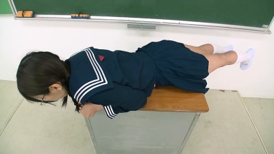 足を伸ばせば貴方もシンクロ！もう足ピーンしか愛せない！ 竹内夏希