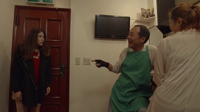 純情巨乳 谷間で歌う