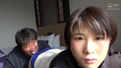 人妻自撮りNTR 寝取られ報告ビデオ 17 人妻・公佳（仮名） 二十九歳、結婚二年目 子供なし、弁護士