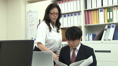 憧れの女上司と 八木あずさ