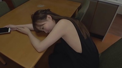うちの娘、家ではブラジャーを着けないので、父としてはちょっと困ってます･･･ あみなちゃん