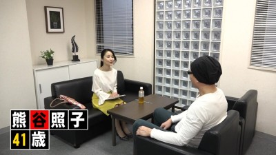 旦那とご無沙汰な主婦6人を集めて生唾モノの勃起チンポ見せたらヤレた