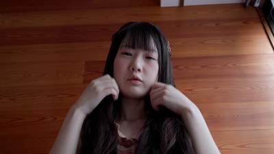 足とお尻でむぎゅーっ！