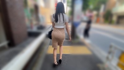 街角で声をかけてアナル観察させてもらう エッチで金欠な女の子 ゆりなちゃん