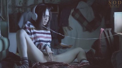 アラサー喪女ニート 3 悪い男にナンパされた！ホスト風イケメンにホイホイついていったら、その仲間たちに干物マ×コをタライ回しにされちゃった。 天宮花南