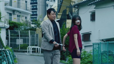 百永さりなと架乃ゆらのホストの甘い言葉と超絶テクに溺れる美裸身