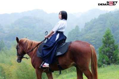 ド田舎出身弓道むすめAVデビュー 平家の隠れ里 福島県●●郡●●●村の月乃あやさん（20）