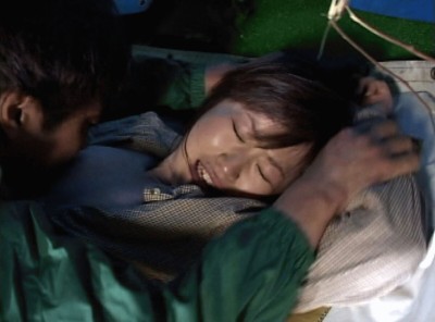 川辺で食堂を営む夫婦と家出娘！おじさんの愛情溢れるSEXに心を開く官能ハートフルドラマ！