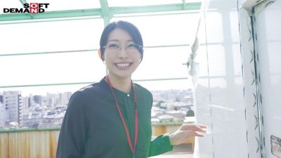 業務を抜け出してイキまくる秘書 デカチン 玩具オナニー オイルプレイ 3P 総務部秘書課 守屋よしの