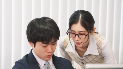 「これは経費で落ちません！」いつも地味で生真面目で領収書を突っ返してくる経理部のOLがデリヘル嬢で痴女だった。小松さん編【配信限定】
