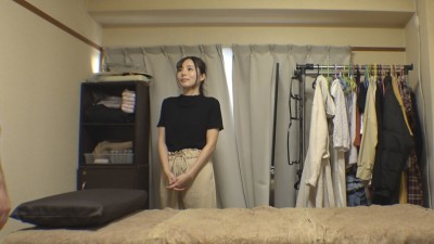 興奮オイルマッサージ 中出し素人娘 VOL.63 超強力興奮オイルを配合したマッサージオイルを施術中に知らずに塗りこまれたオンナは、身体の火照りに驚き、チ〇ポを欲しがる自分に戸惑い、垂れ出したマン汁に恥ずかしがりながらも生ハメ中出しまで欲してしまう！