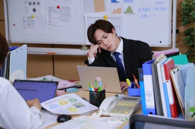 即恋。