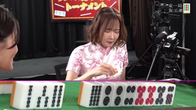セクシー雀王決定戦！リアル脱衣麻雀トーナメント Round2