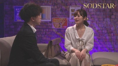 「1時間で済ませるから･･･」ラブホ代わりの週一カラオケ密会 息子の担任年下教諭を呼び出し 歌わず性欲発散する肉食ママ またがり騎乗位で突き上げるごとに白く泡立つ淫乱スケベ汁 青空ひかり
