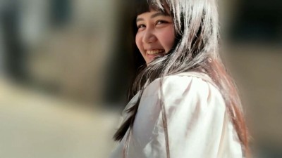 尾崎みのりちゃんとリモバイ散歩！街中で絶頂恥辱プレイ！
