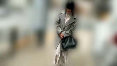 當間みこちゃんとリモバイ散歩！街中で絶頂恥辱プレイ！