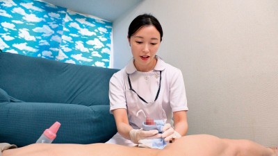 ガチ白衣の天使のようなナースさん！！「超敏感な童貞君の陰部洗浄してくれませんか！？」洗浄されるだけでフル勃起＆大暴発しちゃう童貞チ○ポにカワイイ看護師さんがエチエチムラムラ膣キュンしちゃって「私が初めてになってもイイ？」童貞ち●ぽに跨り生中出し筆おろしSPECIAL！