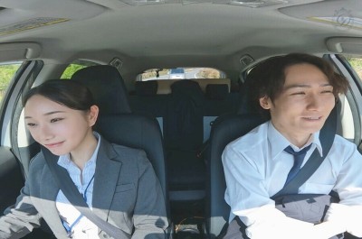 地方に配属になった僕は、いつも、先輩と車出勤をしています。 三葉ちはる