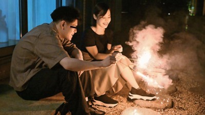 【西東京市在住46歳 2児の母 ドラッグストア勤務】閉経寸前の子宮にドバドバ中出し。本気恋愛している人妻と大学生の5ヶ月間ラブラブ子作り不倫記録